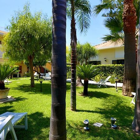 Re Sole La Dependance - Casa Vacanza M E R C U R I O أفولا المظهر الخارجي الصورة